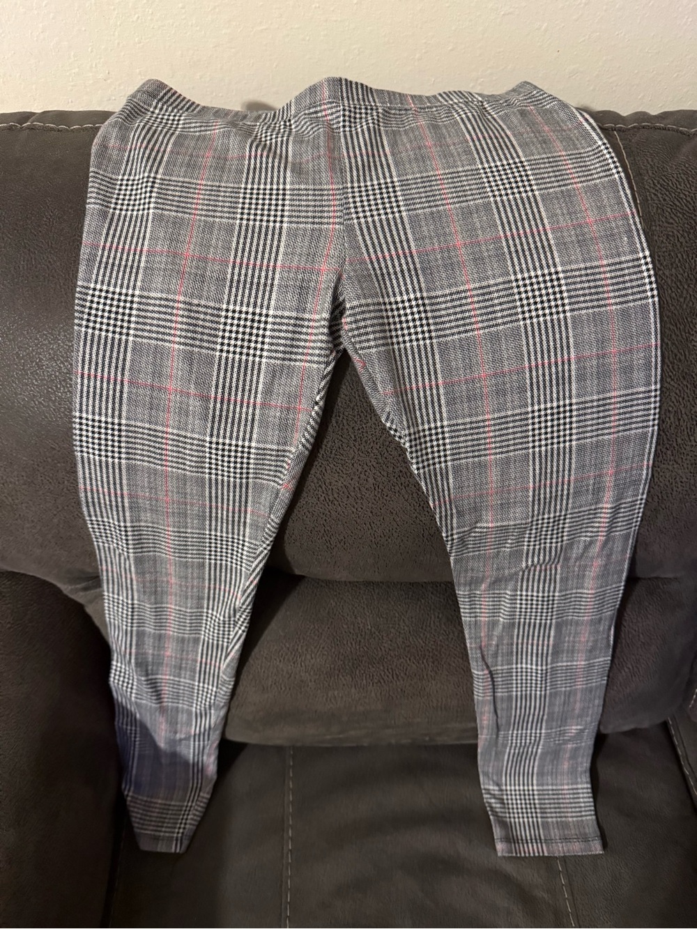 Arizona Jean Company Gray Plaid Dress Pants with Red Accent